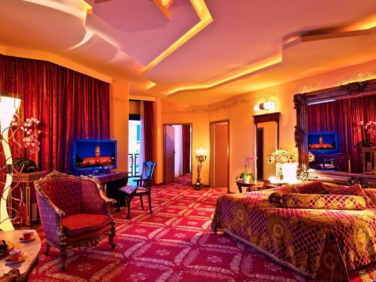 Hotel Neuer Fritz Берлин